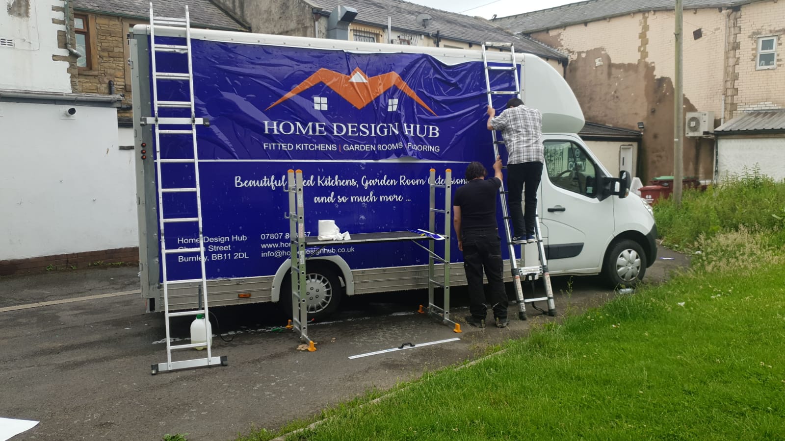 Fitting a van sign kit — DIY Van Signs job