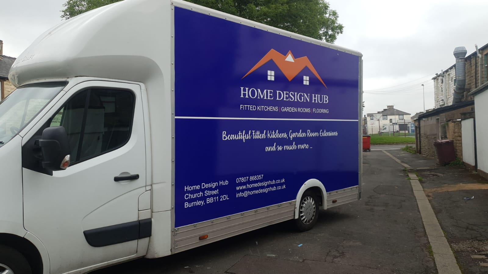 Lettered box van job